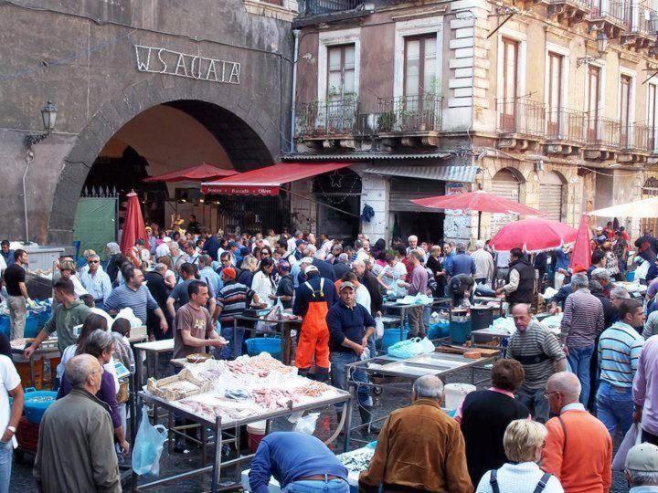 Casine Cerami Apartman Catania Kültér fotó